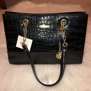 ANNE KLEIN COAST IS CLEAR PURSE